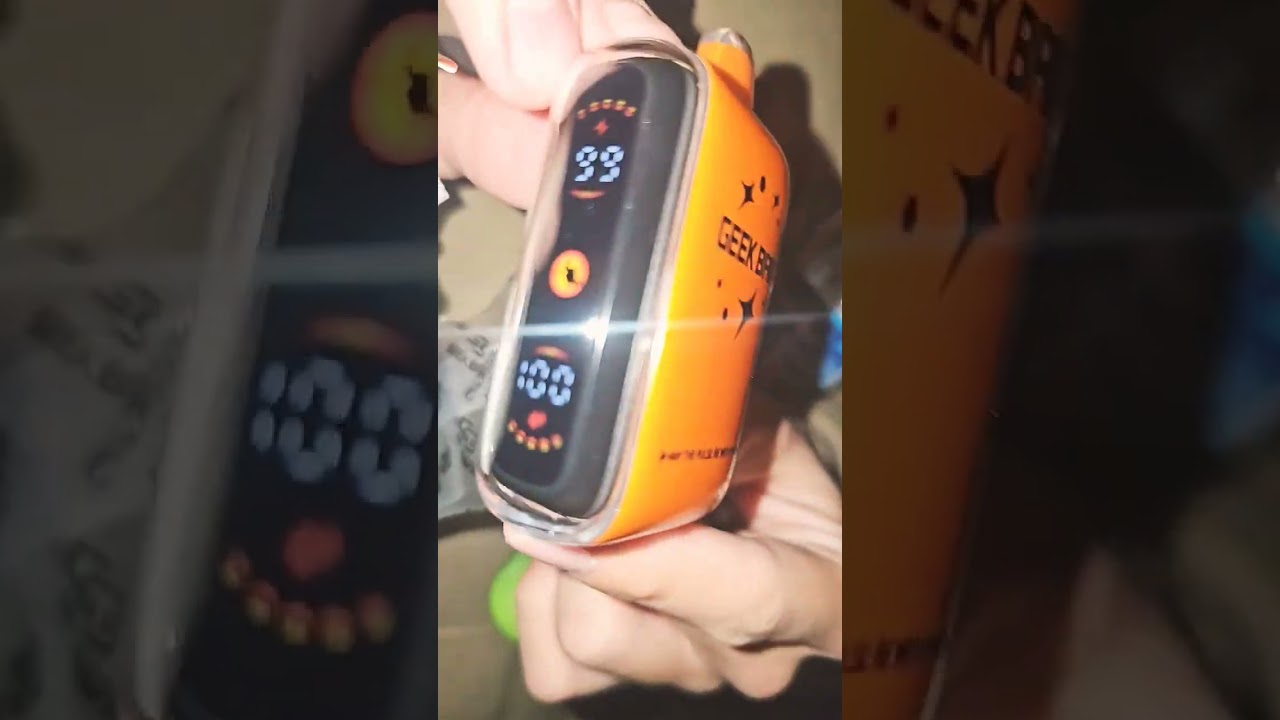 ГИК-БАР В ПРИЗРАКАХ ЧЕРНИКИ!!!! ВЫСТАВКА ВЕДЬМЫ НА МЕТЛЕ!!!!