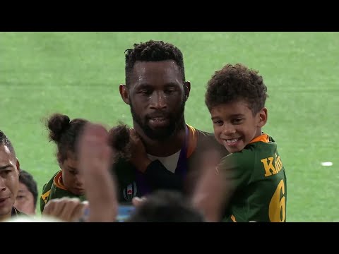 Kolisi shares a special moment with his kids