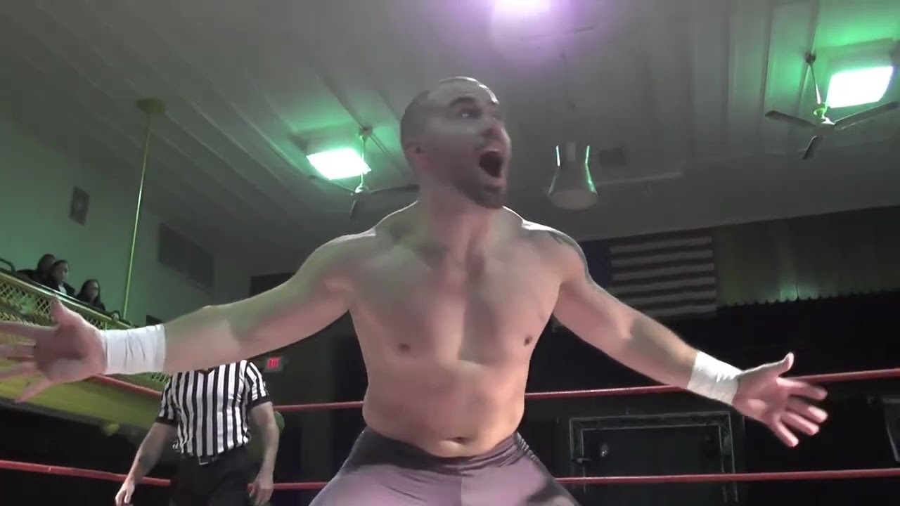 10/16/2015: First Round - Brandon Webb vs. Matt Magnum