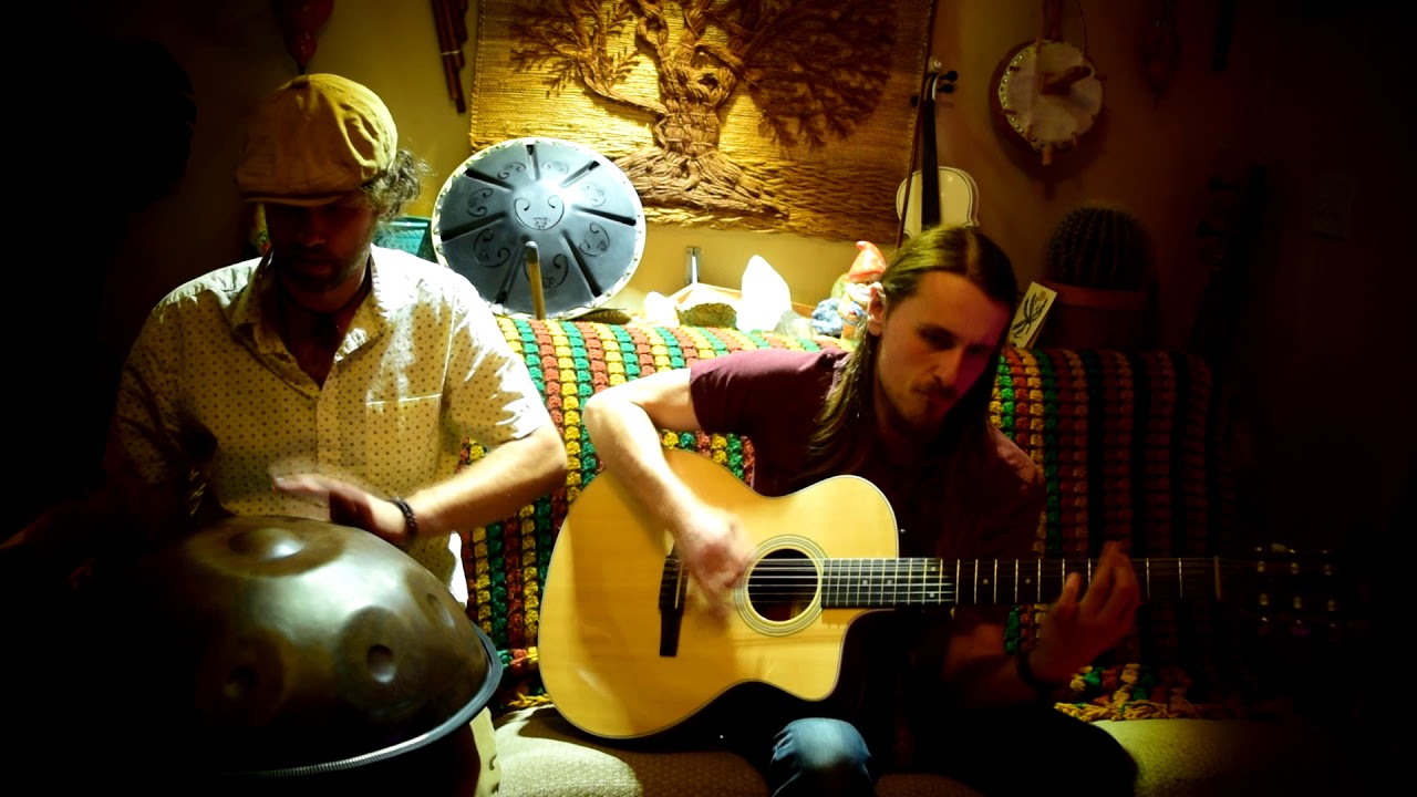 Couch Session #4 Handpan and Guitar With Aaron-Epic Jam