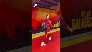 🟡🔴 Galatasaraylı futbolcuların RAMS Park'tan ayrılış anları. 📷 Songül Soysal