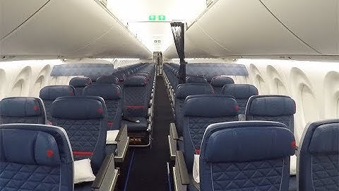 Delta A220-100 cabin tour