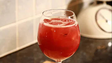 SUMMER STYLE /CUCUMBER JUICE WITH CRANBERRY AND JAMAICA WHITE RUM ? CHEF RICARDO