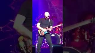 Joe Satriani - Crazy Joey - Guitar Solo &amp; Riff #shorts #guitarsolo #joesatriani