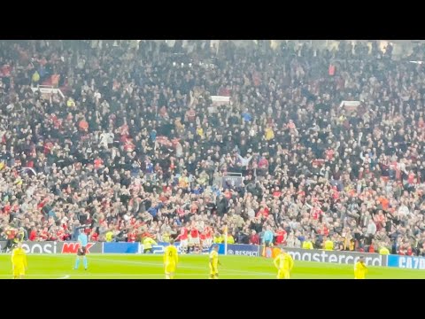 RONALDO'S Goal vs Villarreal LIVE | Man United 2 -1 Villarreal | UEFA CL