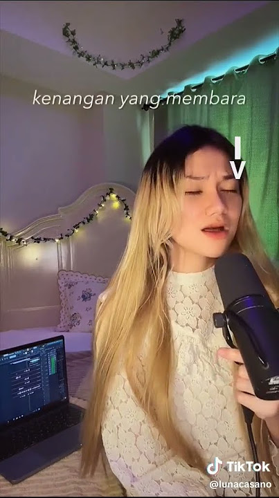 Download lagu lagu kamin jony kita artikan pakau bahasa Indonesia😉 😔🤗.....