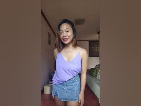 Erotik Latinalar mini yubka lesbian videolar Cuckold olomondan keyin jumni yalaydi