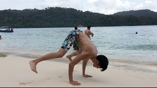 Things I do on the beach | Shawn Lee