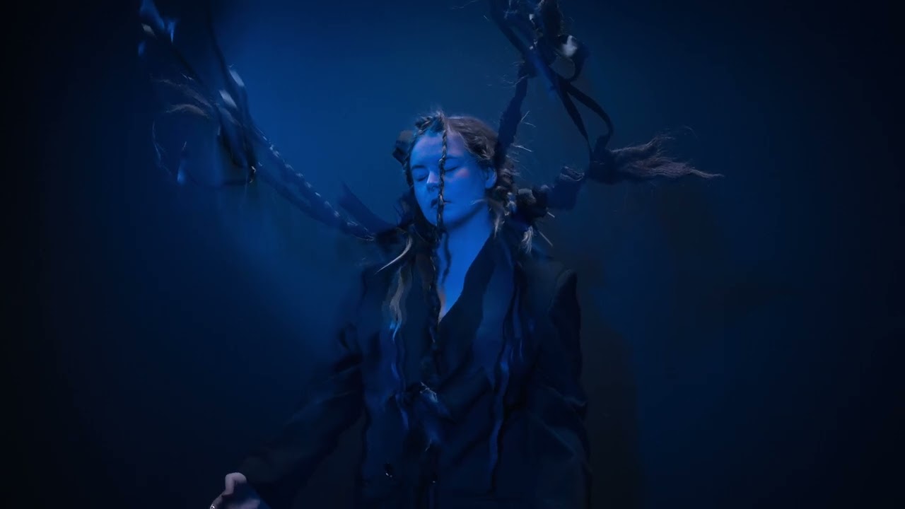 Elinborg - Sár (Official Audio)