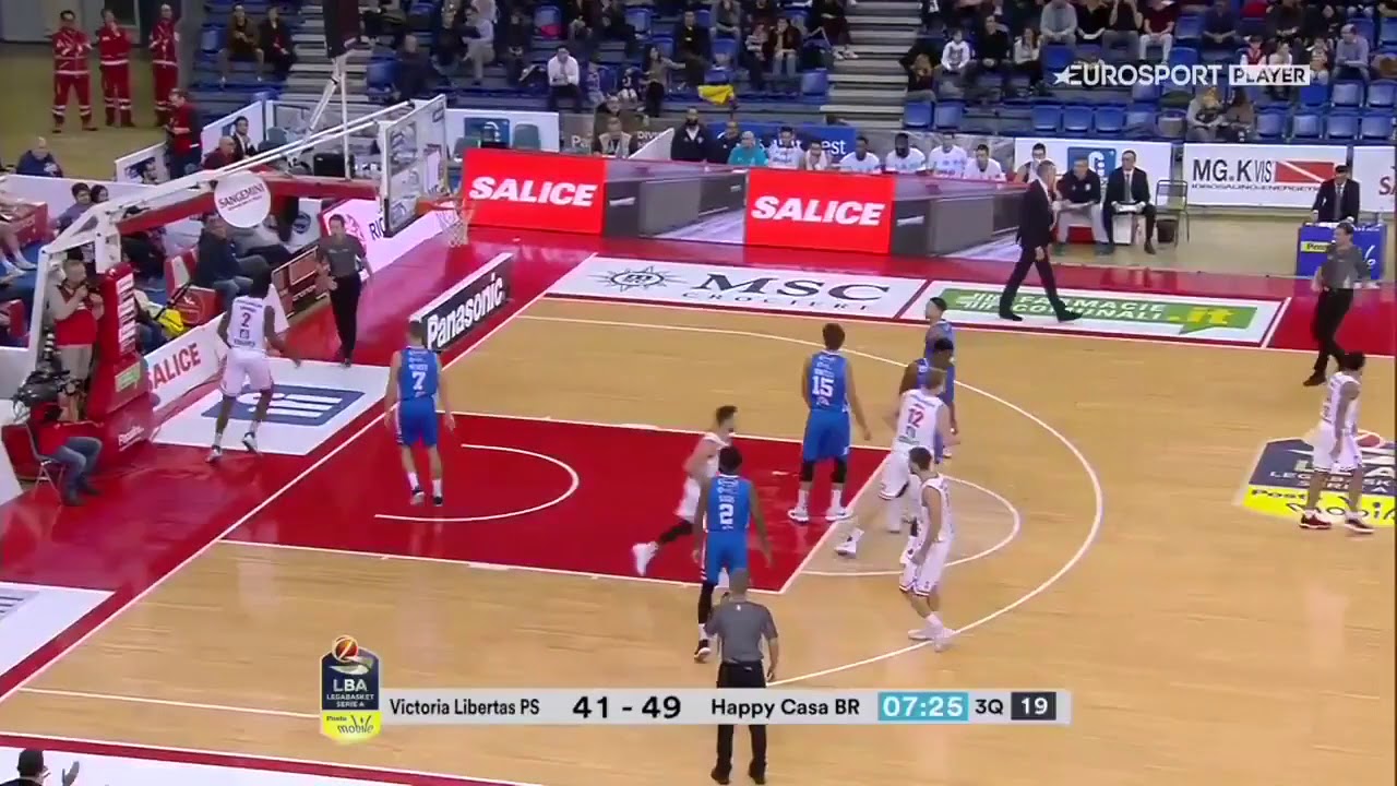 Emmanuel Omogbo / ball-handling and finish at the rim / ITA A1