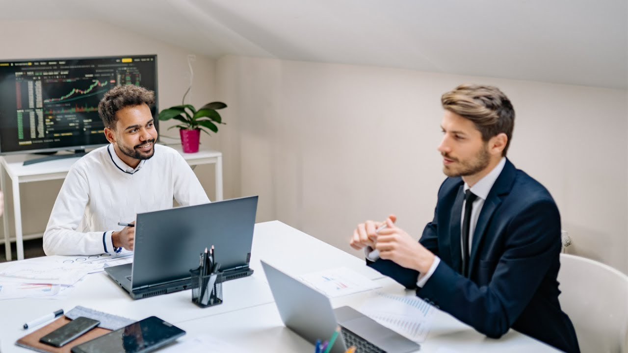 مقابلة شخصية افتراضية لوظيفة محلل بيانات ... كن مستعدا