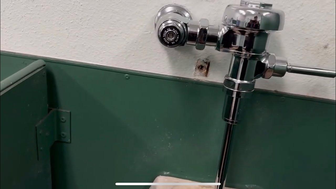 How to rebuild a Sloan valve ( flushometer) YouTube