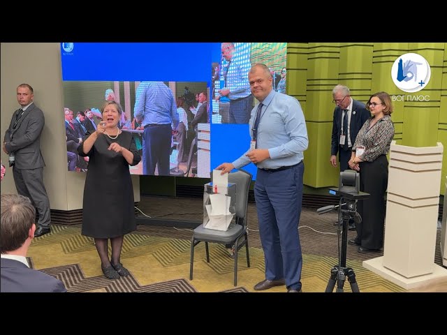 Жетілген аққұбамен жыныстық қатынас Сүйіктінің қолындағы сик