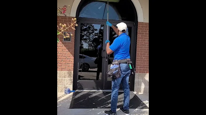 very SATISFYING window CLEANING!!! Amazing DETAIL!!! #windows #windowcleaning #cleanwindows #Clean