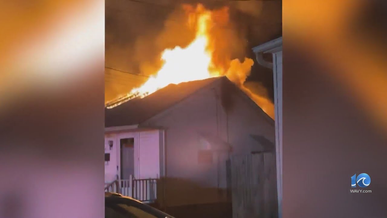 Crews respond to fire in Hampton early Tuesday morning - YouTube
