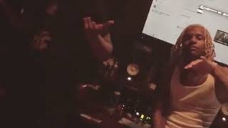 Hypno Carlito & Lil Durk Previews "Gotta Thank God" In Studio