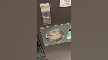 Change machine #vendingmachine #change #arcade