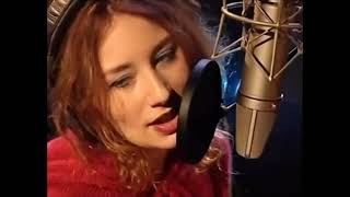 Tori Amos / Putting The Damage On (TV - 1996) [Reworked]