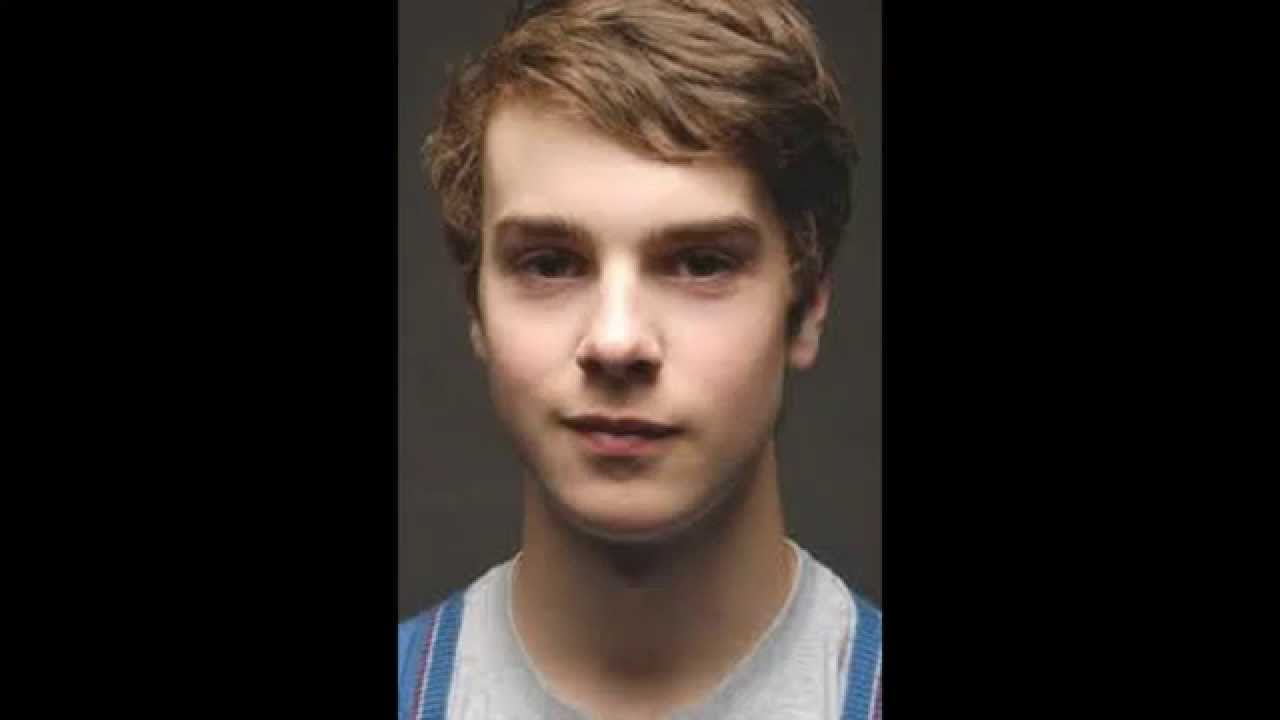 Tracy beaker stars all grown up