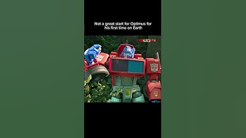 Transformers Cyberworld / Not a great start for Optimus. #transformers #transformerscyberworld