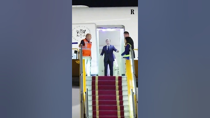 Lo 'schiaffo' di Brigitte a Macron
