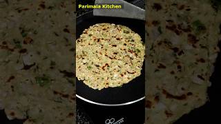 Onion roti delicious reciepe/ ಈರುಳ್ಳಿ ರೊಟ್ಟಿ ತುಂಬಾ ರುಚಿಕರ #roti #rotirecipe #rotisabzi #shorts