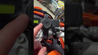 How to turn your QuadLock into a TriLock #husqvarna #ktm #quadlock #dualsport