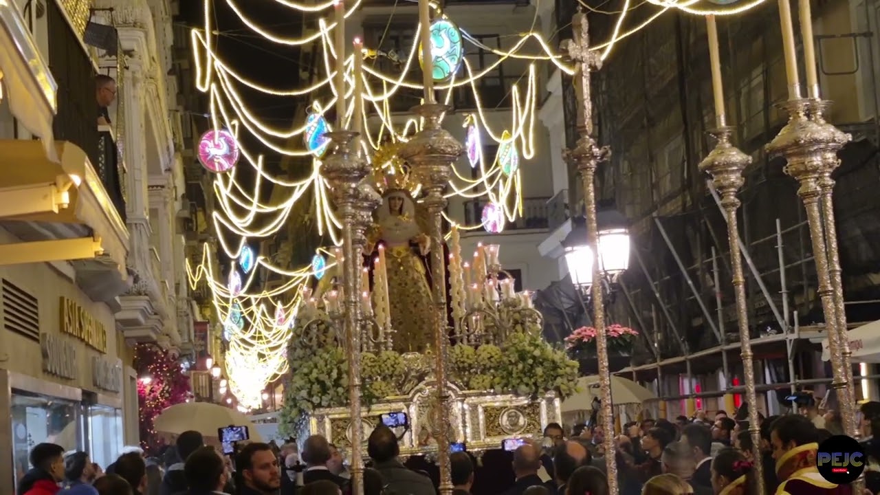 Virgen del Buen Fin Salida Extraordinaria Calle Nueva 8 de Diciembre 2025 Cádiz 