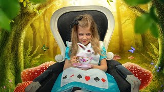 Alice au jardin des merveilles (bande annonce) - Théâtre immersif - Château de Vullierens screenshot 3