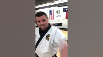 OBSBOT Me testing with knife freestyle #shorts