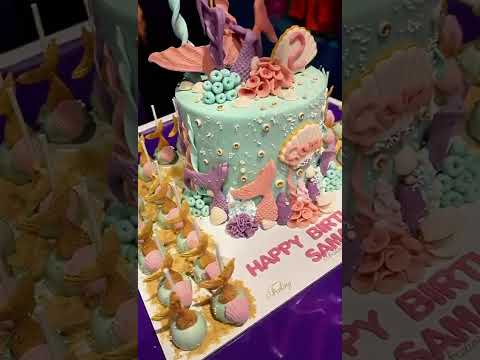 Preview image for video of Top Coat Beauty Station