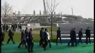 Berlusconi E Il Suo Senso Dello Stato Ignora La Merkel Che Lo Deride Stizzita