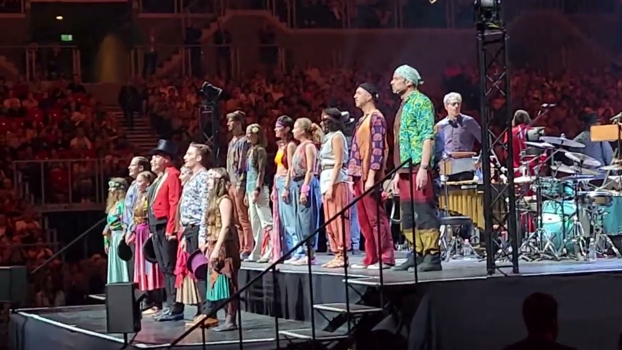 Presser Gábor 75. születésnapi koncertje - Finálé .... A szél lassan elfújja utolsó dalom ....