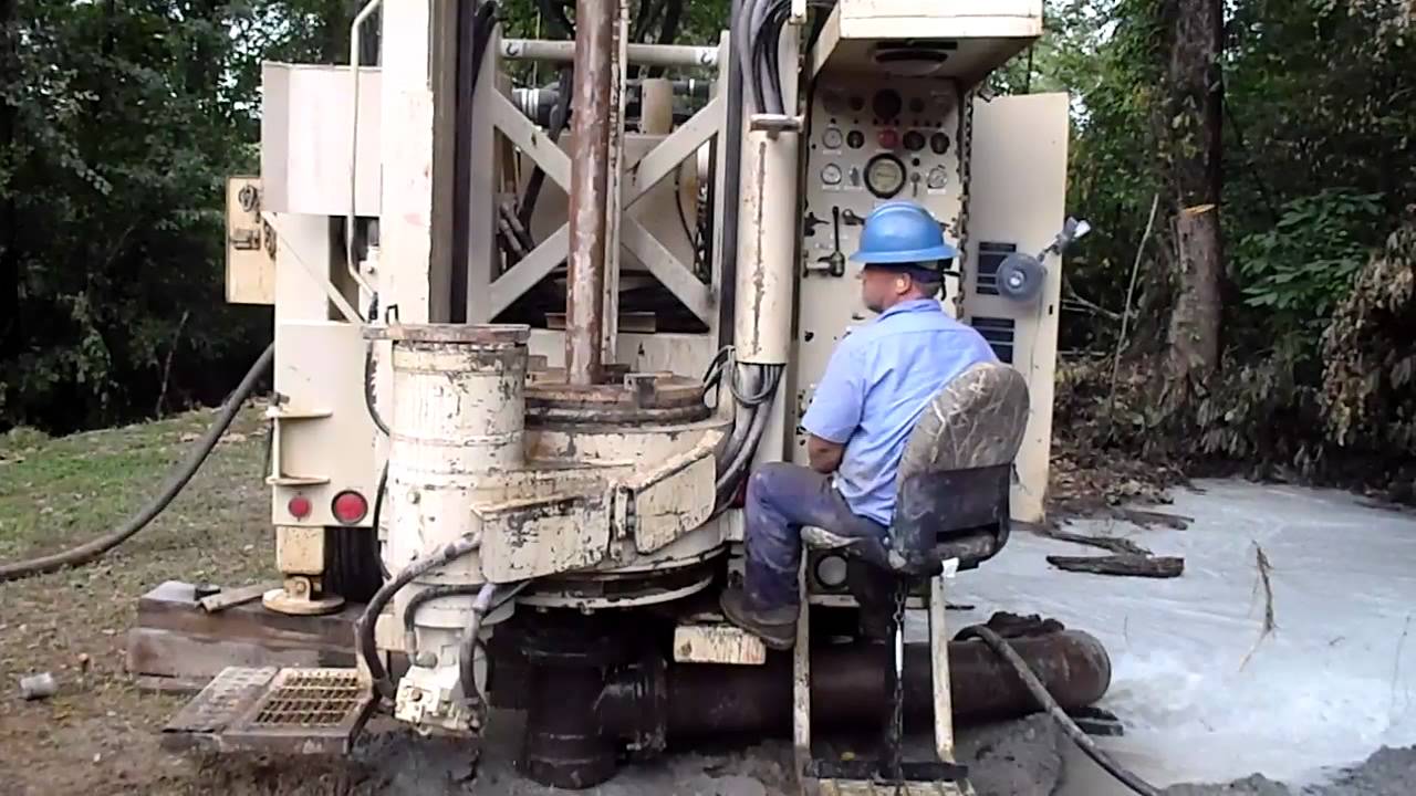 Royall Pump and Well Barber Rig Drilling (B) YouTube