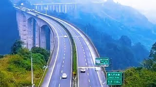 Descubra a incrível Yaxi Expressway: a rodovia que desafia limites na China.