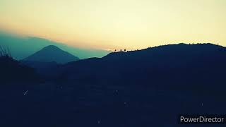 Status wa ( puncak kuta 1050 mdpl )