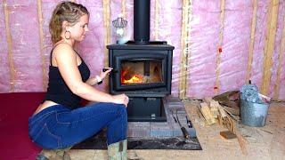 IT'S Getting HOT in my OFF GRID FOREST CABIN | Finishing the Insulation & Vapour Barrier