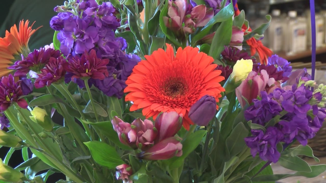Local flower shop to celebrate 70 years of business