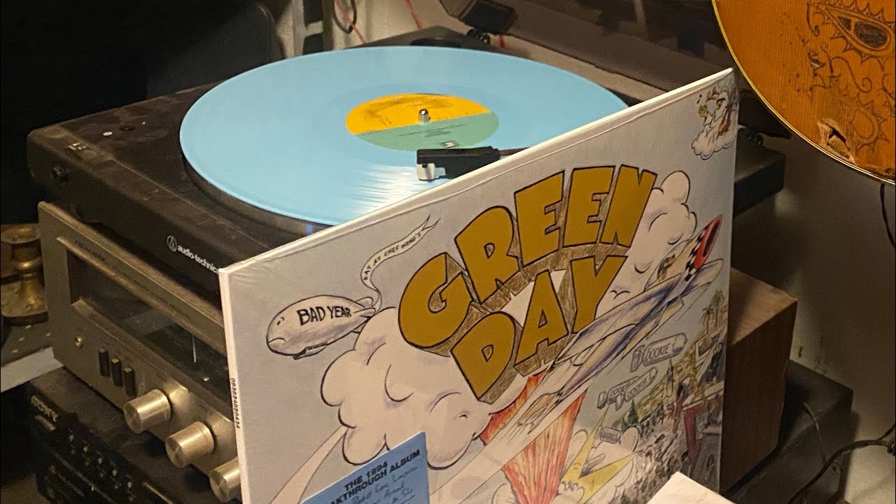 UNBOXING GREEN DAY DOOKIE!! 30th Anniversary Edition on Baby Blue VINYL