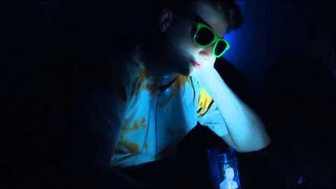 Biggie Smalls VS Boards Of Canada (website flash intro, Helios remix)