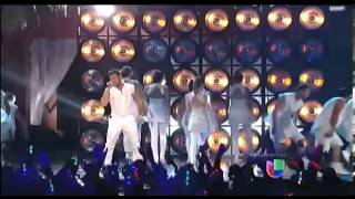 Ricky Martin performs "Come With Me" in Spanglish at 2013 Premios Juventud
