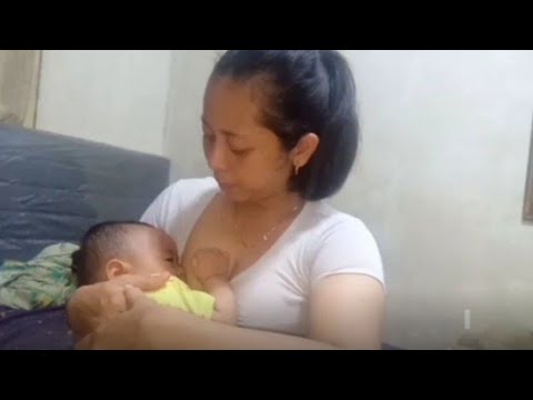 Menyusui Sore Hari #1 ||Young Mom Breastfeeding ||Mama Muda Menyusui