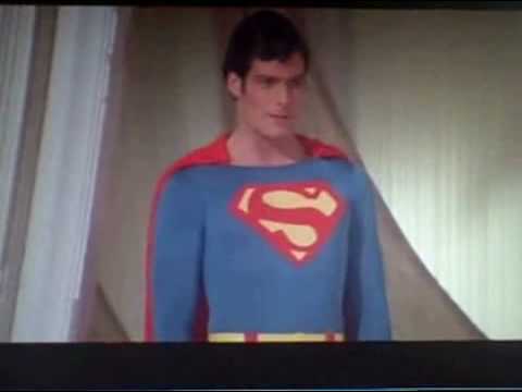 Throwing the S!  In Superman 2, Superman throws his 'S' Emblem!?