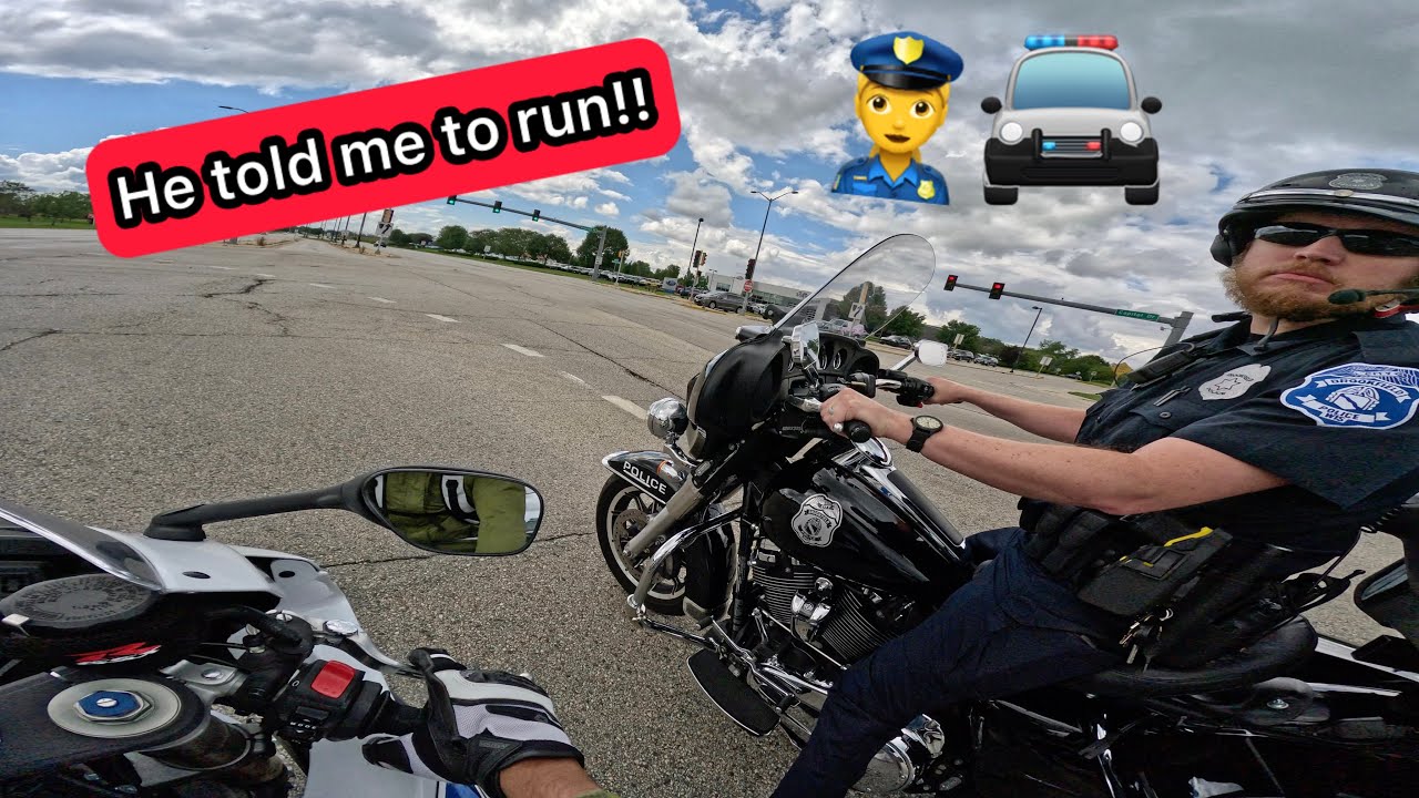 Полицейские остановили Супербайк