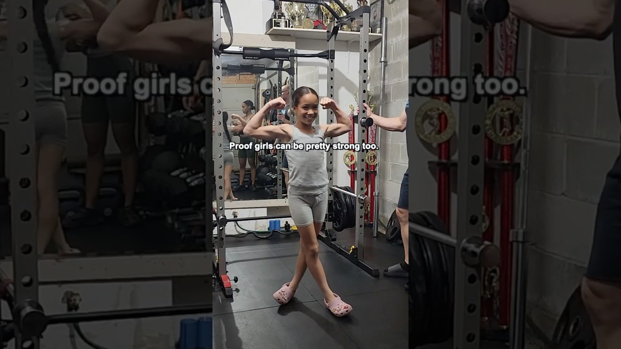 Girls can be pretty strong too 💪🎀