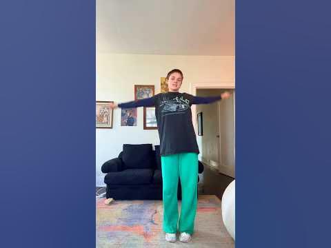 Waka Waka Viral Shakira Dance Challenge #tiktokdance - YouTube