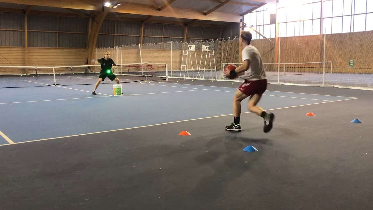 Medecine ball et Blazepod en orienté tennis YouTube