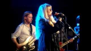 Stevie Nicks & Dave Grohl - Stop Draggin' My Heart Around chords