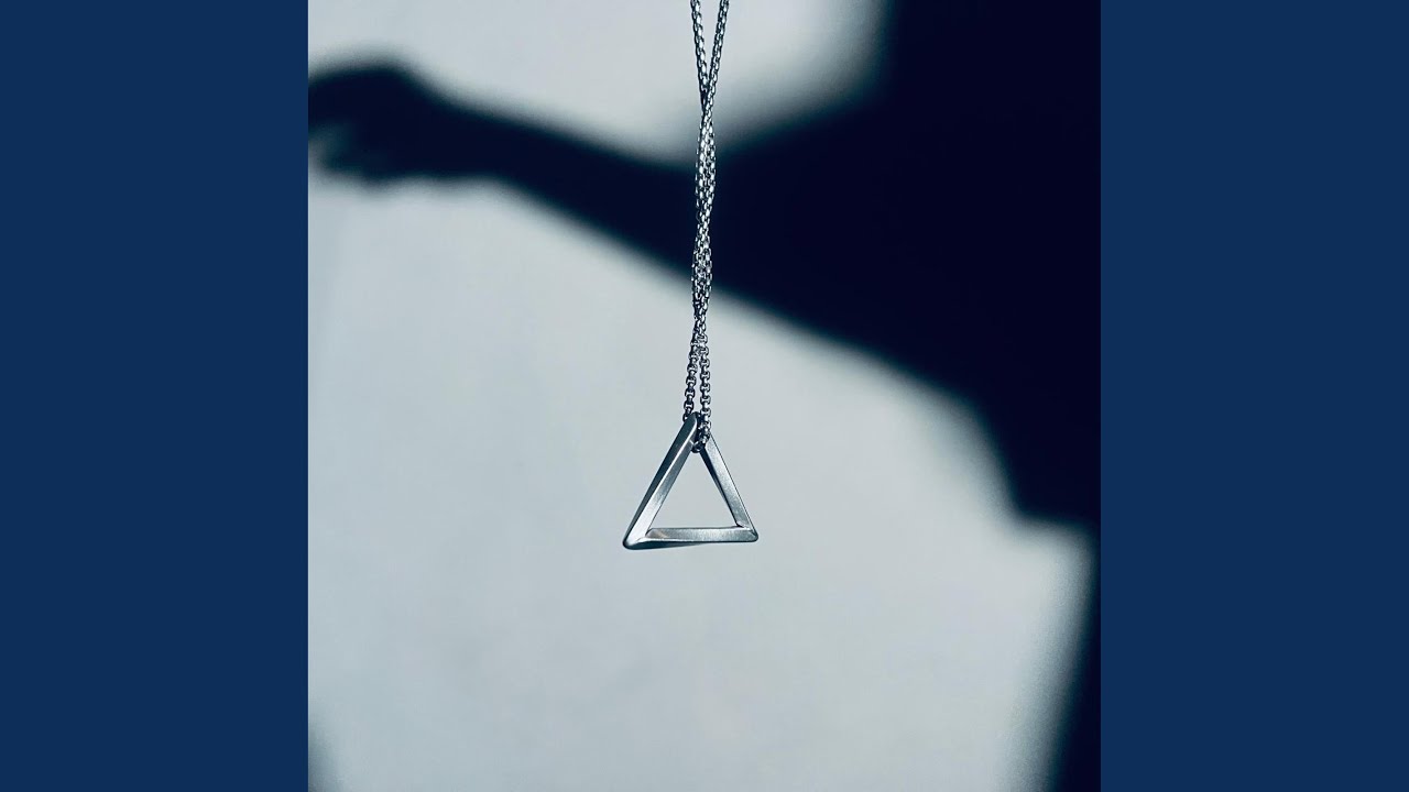 Watch HECHIZOS on YouTube Watch HECHIZOS on YouTube