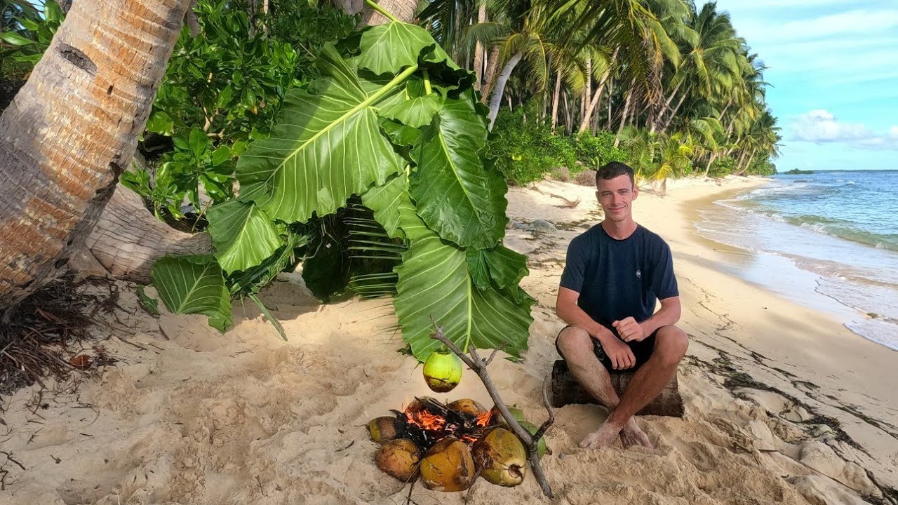 24 hour Island survival | Making bushcraft shelter - YouTube